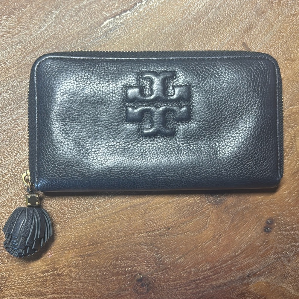 Tory Burch Black Continental Zip Wallet with tassel
